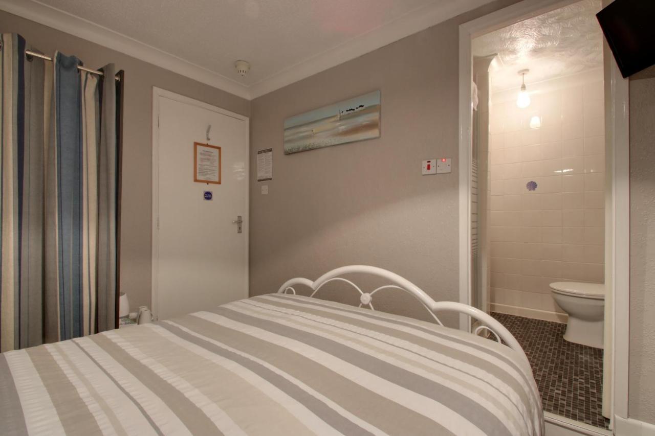 The Rosslyn Hotel Paignton Bagian luar foto